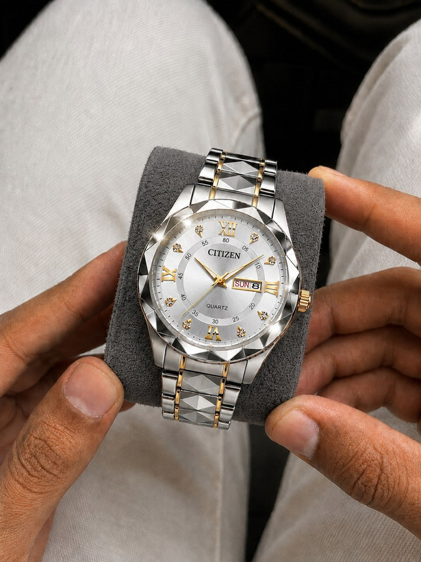 CITIZEN Man collection ⌚️سی تیزن الماس مدلی نو رفرانس4200GO دارای روز شمار و ایام هفته طرح الماس بند استیل مقاوم دربرابر آب قفل کلیپسی موتور کوارتز