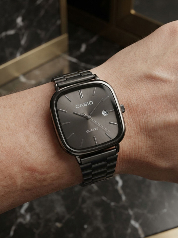ساعت مردانه کاسیو اولدمانی برند CASIO کیفیت سفارشی ✅ ضد آب ( واشر دار ) ✅ رنگ ثابت ✅ استیل باکیفیت دارای روز شمار طراحی خاص، زیبا قفل ریلی موتور کوارتز