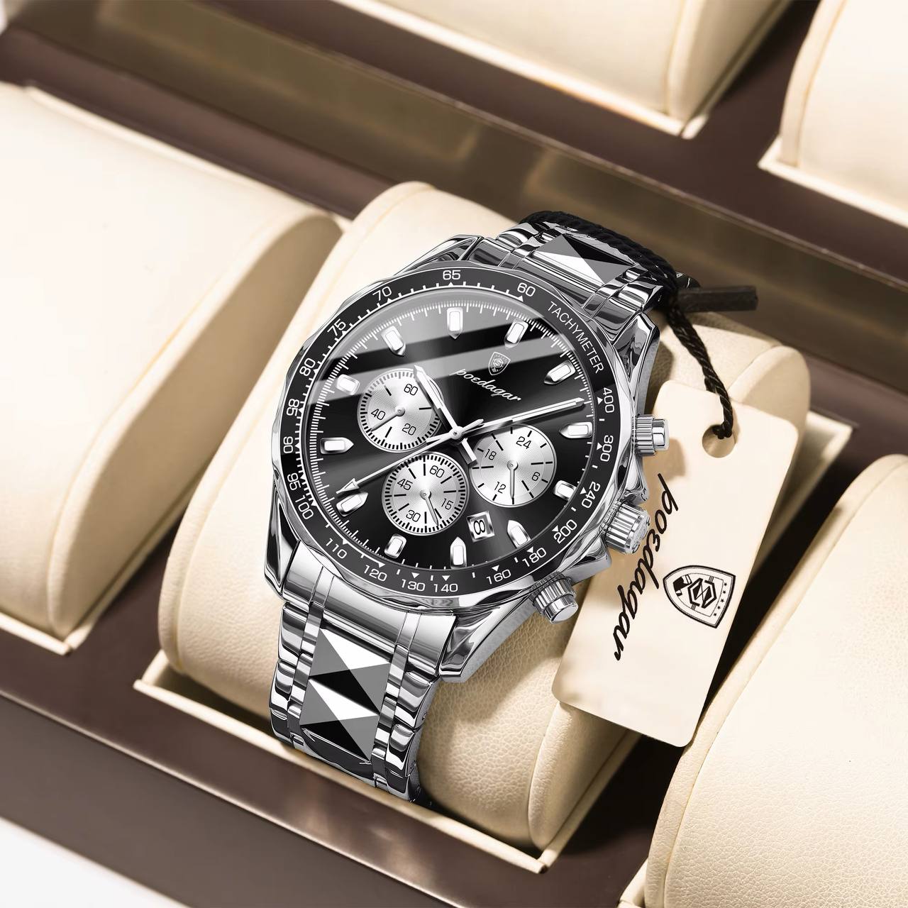 POEDAGAR   Original watch    《highe quality》                       🔥پوداگار مدلی نو  کرنوگراف  رفرانس 815B   دارای روز شمار   صفحه شب نما  برند شرکتی  طرح الماس بند استیل ضدآب تا عمق بالا رنگ ثابت  قفل پروانه ای  موتور کوارتز